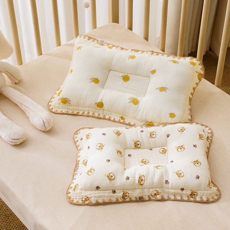 赤ちゃんの定型枕は0 ~ 6ヶ月以上です。