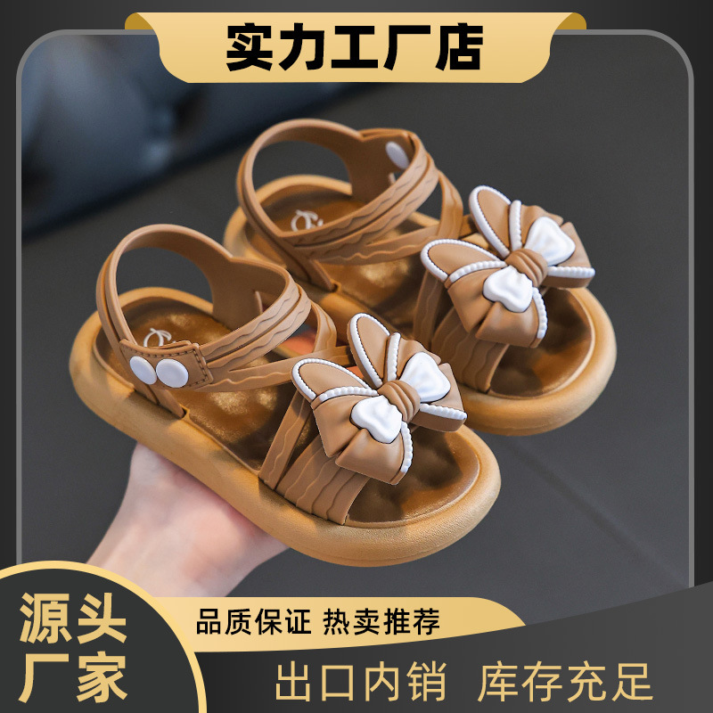 Sandalias para niñas de verano antideslizantes de fondo suave para niños pequeños y medianos exportaciones de comercio exterior comercio electrónico al por mayor de verano