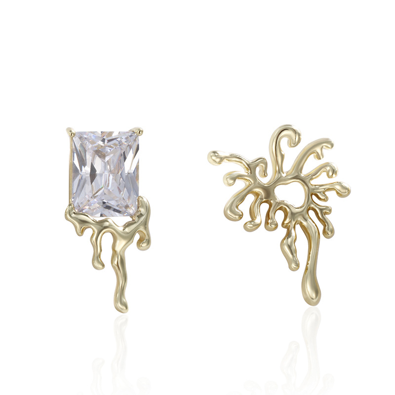 Xuping joyería aleación Europa y América fría aretes de aretes de aretes de aretes femeninos de lujo ligero pernos asimétricos al por mayor nicho