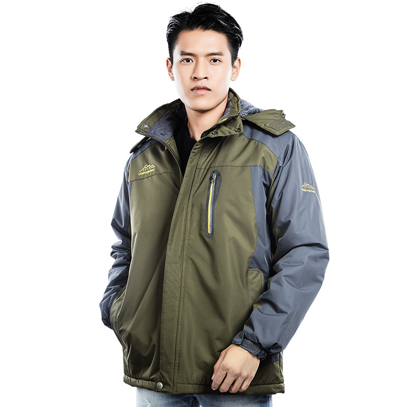 Chaqueta al aire libre de los hombres marca de moda de lana forrada engrosada montañismo ropa invierno más tamaño chaqueta impermeable a prueba de viento caliente Chaqueta de algodón