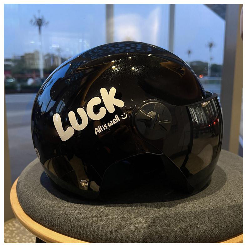 Newly certified electric vehicle helmet for summer, suitable for both men and women, all-season sun protection, motorcycle couple's half helmet, high-end safety helmet