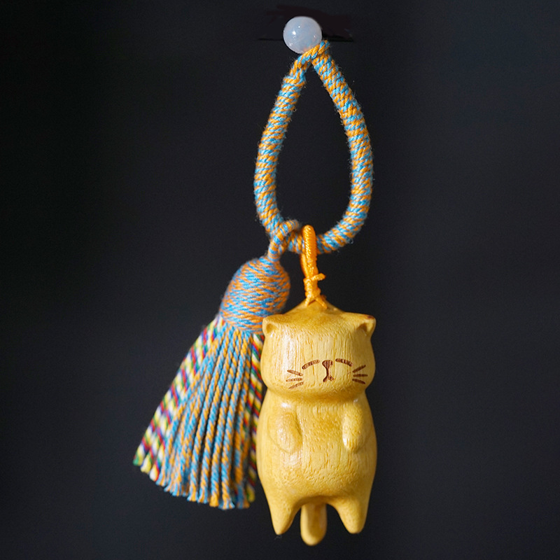 原木雕刻慵懒猫挂件榉木黄金檀血柏木雕刻招财猫diy流苏钥匙扣|undefined