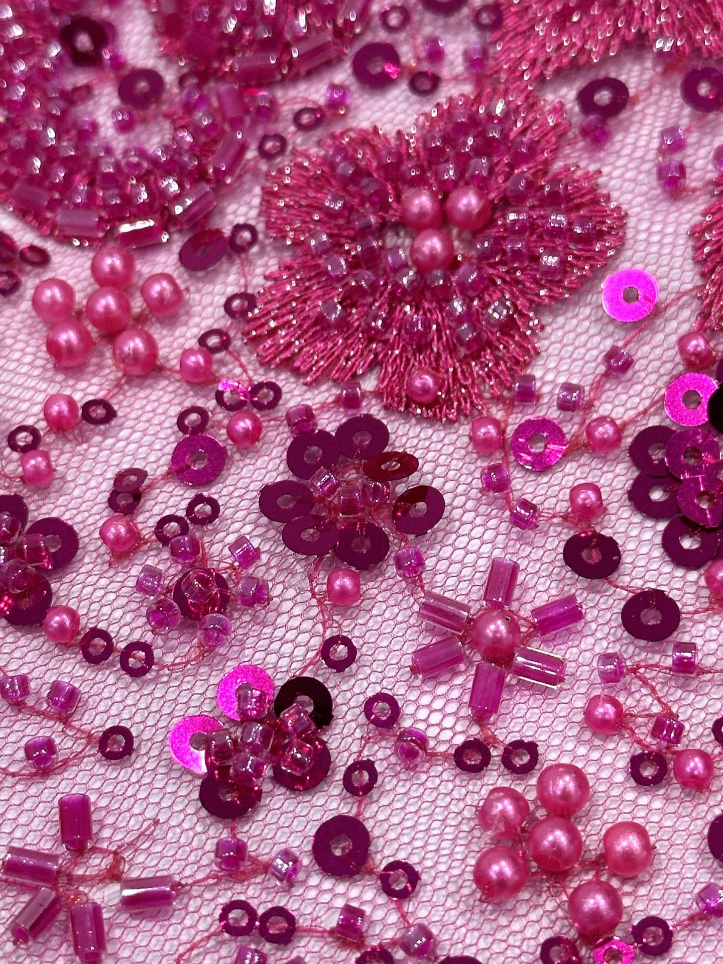 Fabricante nuevo tubo de perlas de industria pesada bordado red rayas flor de ciruela de moda ligera vestido de boda de lujo tela de mujer