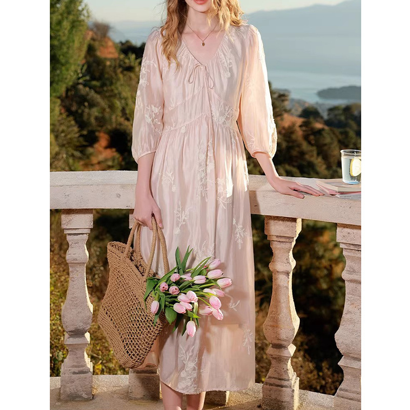 Ideal Dress 2026 Spring/Summer New French Style Lyocell Embroidered A-Line Dress for Women D411Dm10El10 Ideal Dress 2026 Spring/Summer New French Style Lyocell Embroidered A-Line Dress for Women D411Dm10El10