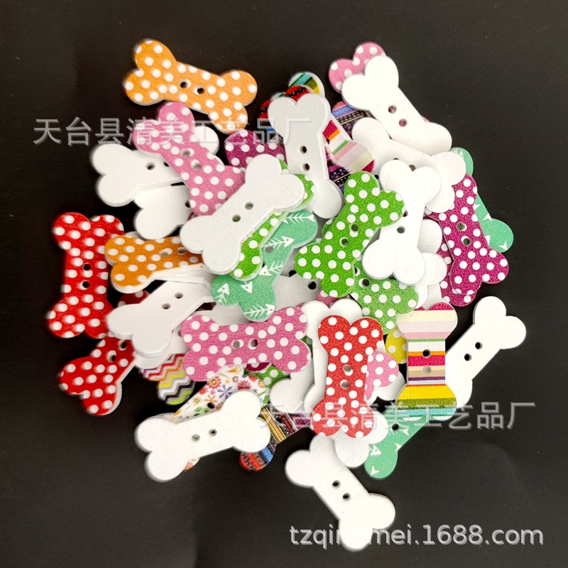 25*13mm blanco estampado hueso de perro botón de madera DIY botón de forma de dibujos animados 50 piezas en un paquete