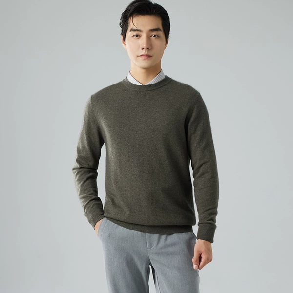 Gray green