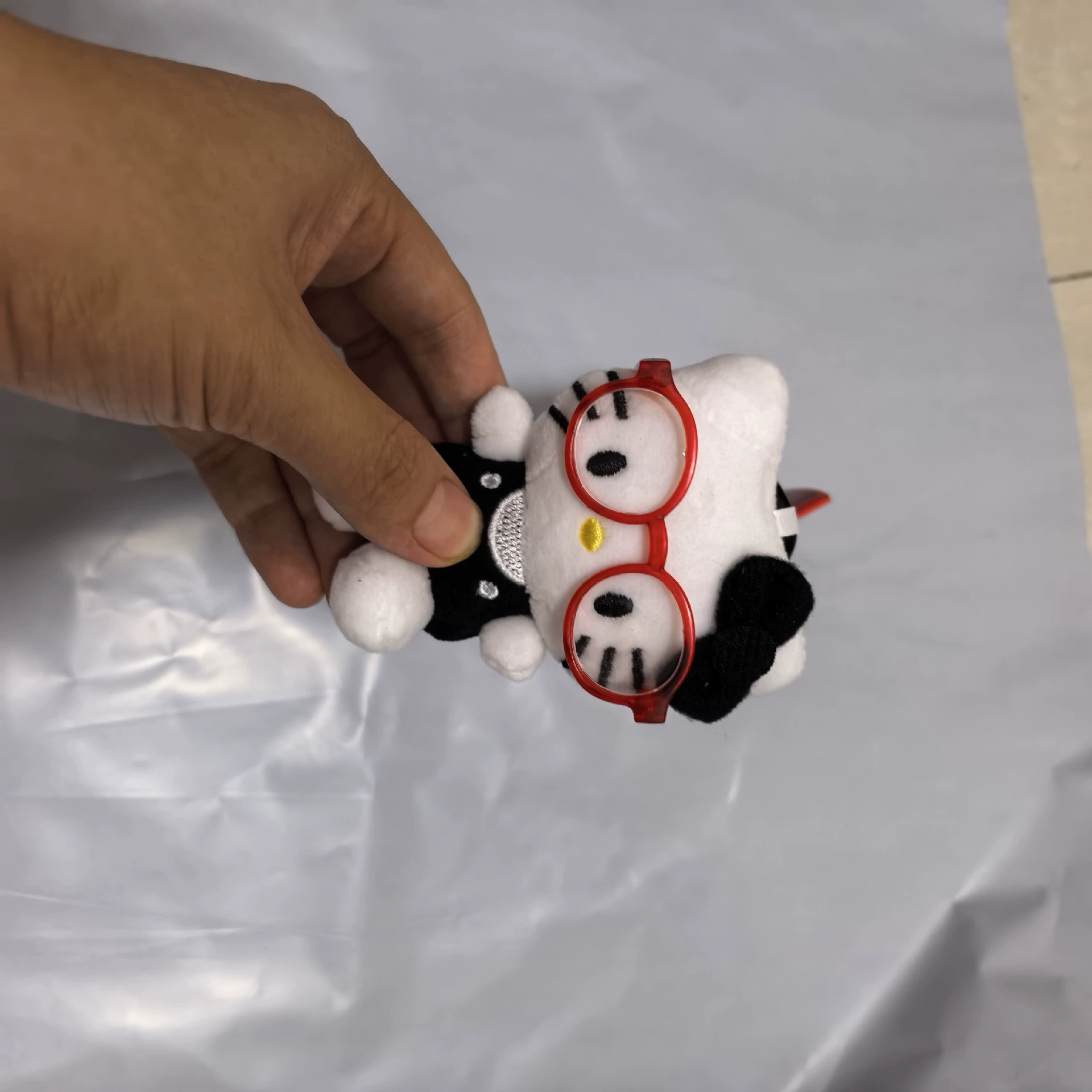 Плюшевый брелок (Sanrio) Hello Kitty, плюшевая кукла-талисман, размеры 10–16 см
