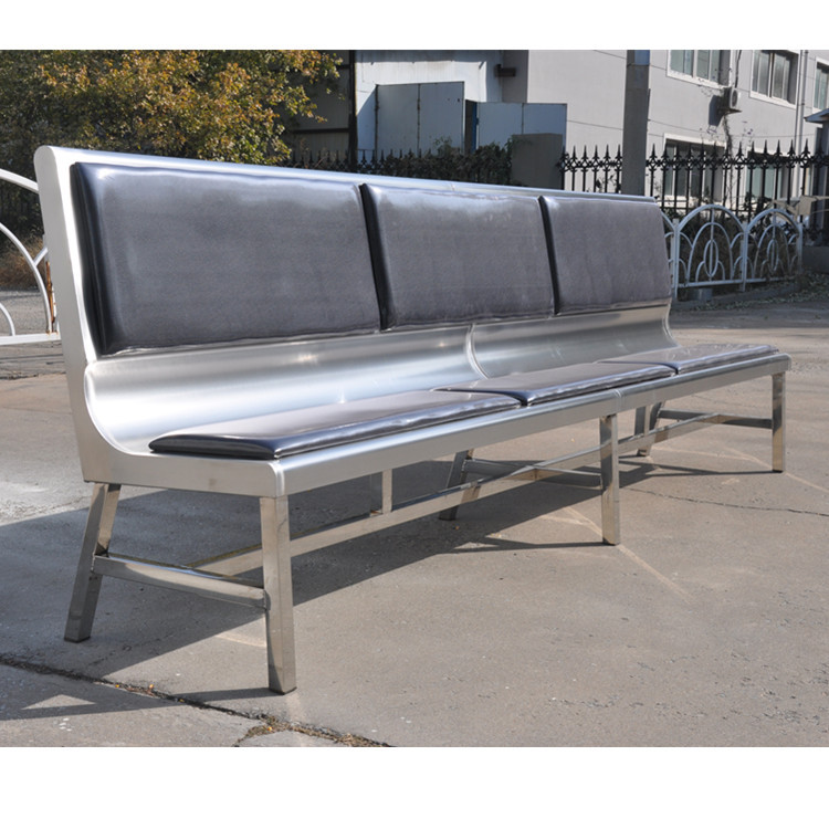 ���ƶ���SST-64�пؼ��ذ��鳤�������庸�Ӽ����δ��ɲ�������