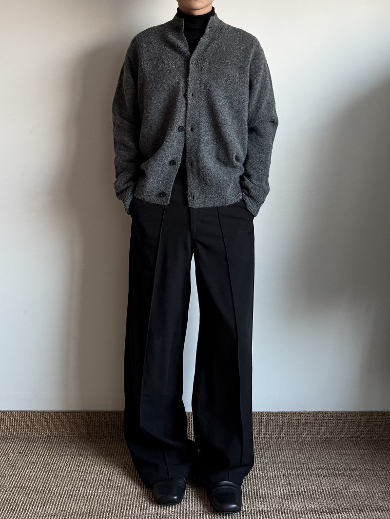 Demi-season woolen sweater for men and women