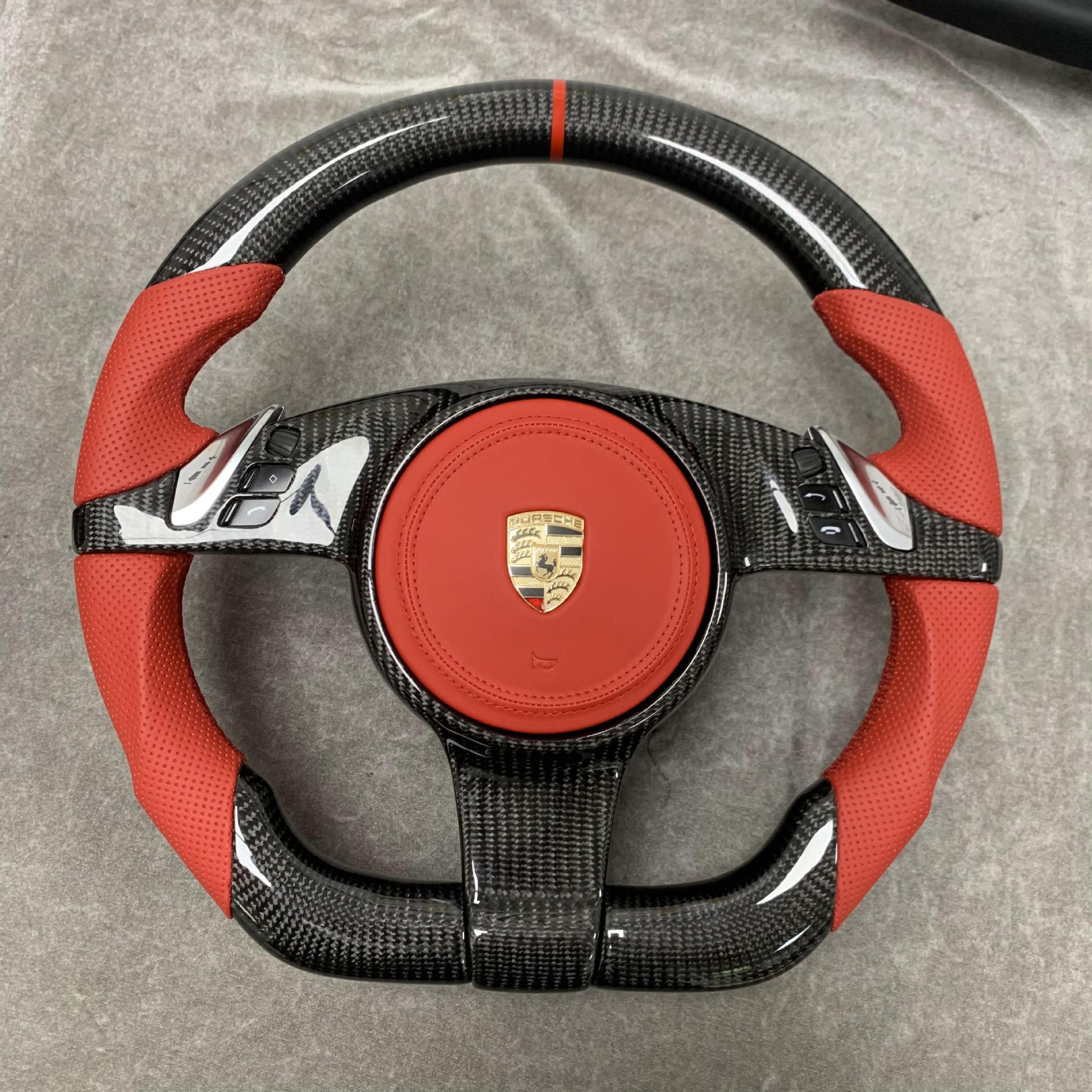 Carbon Fiber Steering Wheel Customization Suitable for Porsche Macan Cayenne Panamera Steering Wheel Processing