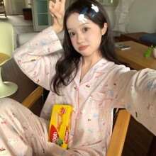 �ɐ۵���kitty؈˯��Ů�����2025�¿�������ͨ�L���Lѝ�Ӽ����b