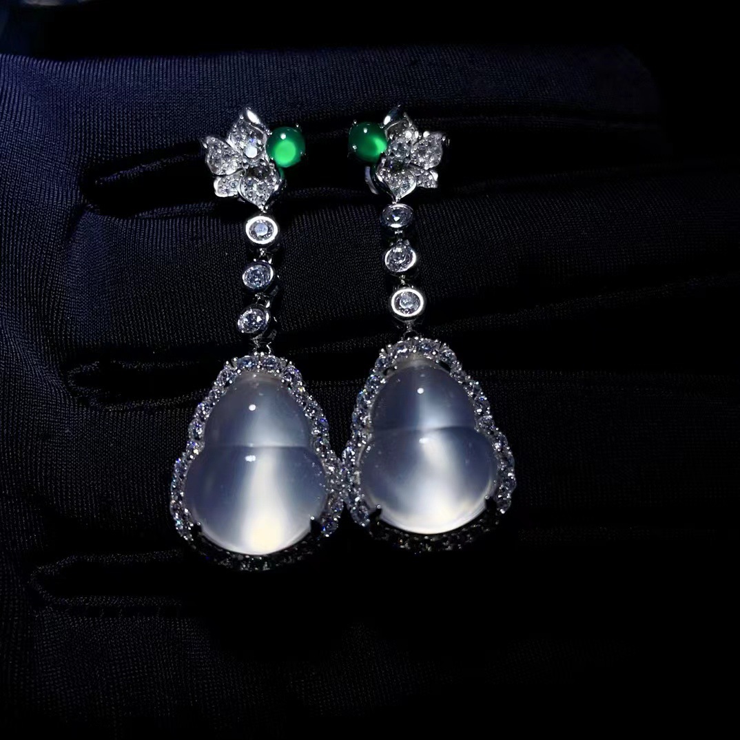 천연 마노 S  상감 세이코 하이 아이스 화이트 칼세도니 섬세한 귀걸이 말 소재 틈새 하이 엔드 여성 도매