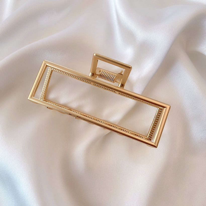 Matt gold medium square clip.jpg