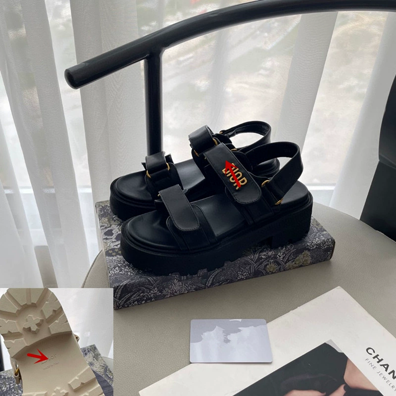 Бренд D Magic Tape, европейский и американский новый стиль, верхняя одежда из натуральной кожи на массивном каблуке с полой подошвой, летние новые темпераментные сандалии феи на толстой подошве, увеличивающие рост.