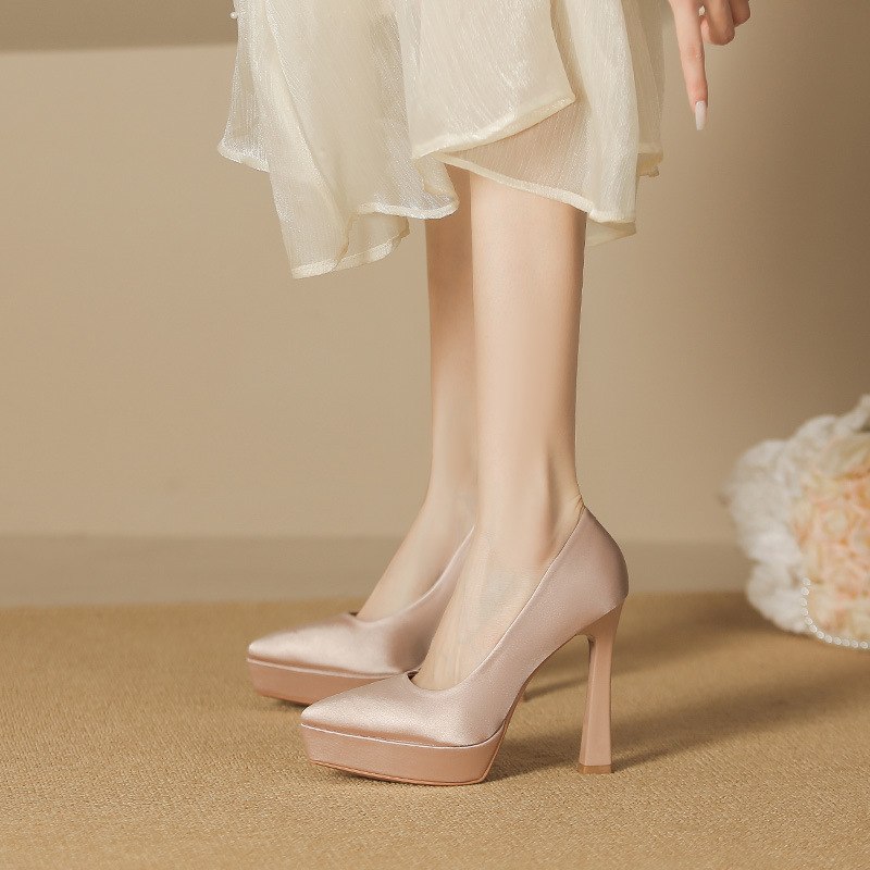 Giày cao gót nữ mũi nhọn đế xuồng platform da lộn, gót 12 cm — Bột sâm banh-12cm