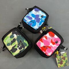 2020 新 BBape 迷彩スモールショルダーバッグリバーシブル迷彩クロスボディストラップ