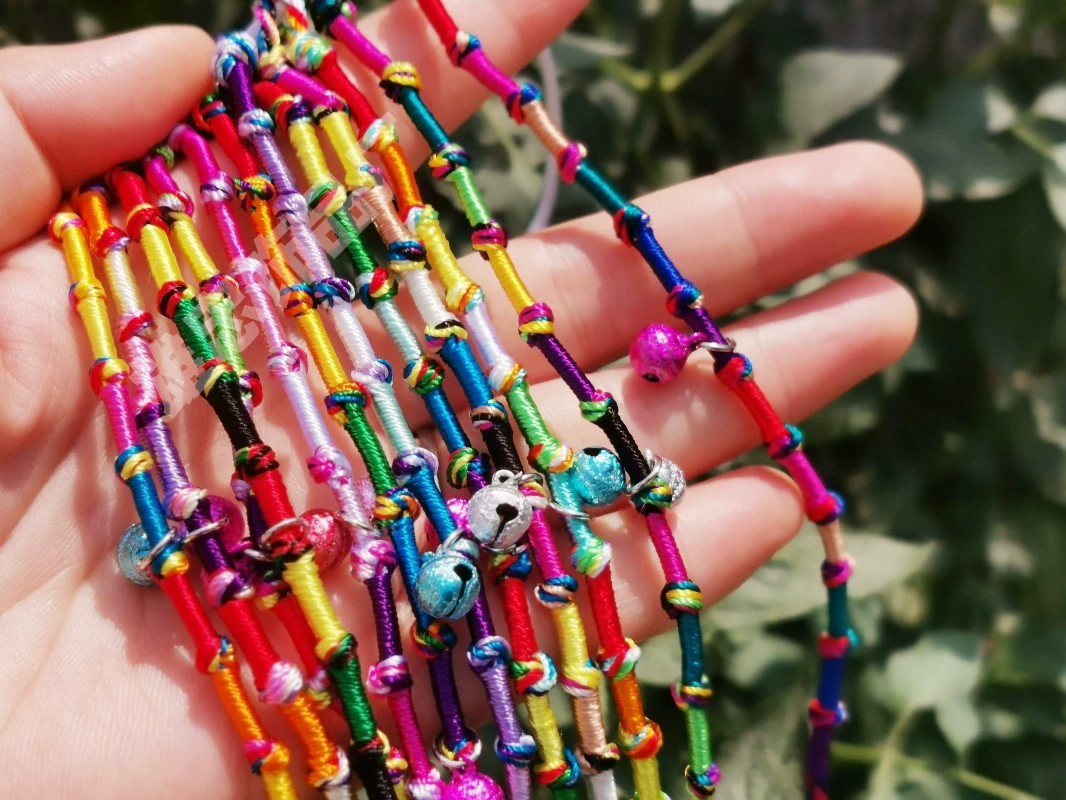 Детские грязные косы, декоративный браслет-колокольчик, браслет-колокольчик, рождественский браслет-колокольчик, красочный браслет ручной работы