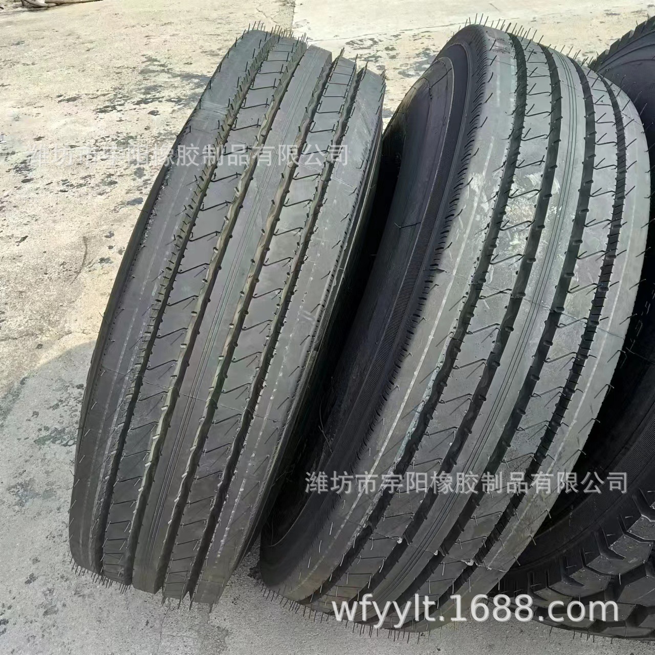 10.00R15 载重卡车轮胎 全钢子午线轮胎