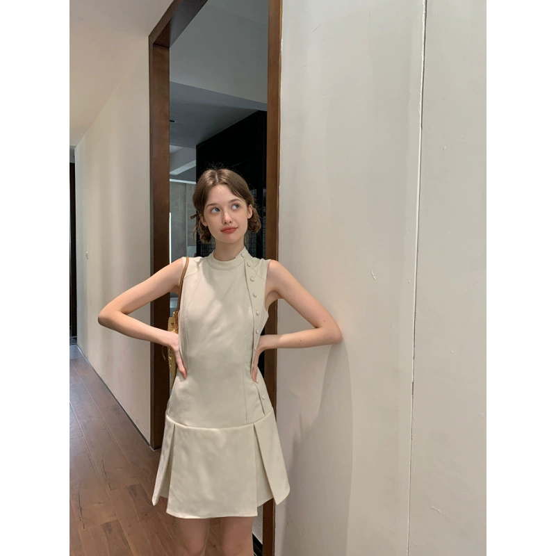 Уникальная новая плиссированная юбка на пуговицах с воротником-стойкой в ​​китайском стиле для женщин, летнее темпераментное миниатюрное короткое платье-жилет без рукавов.