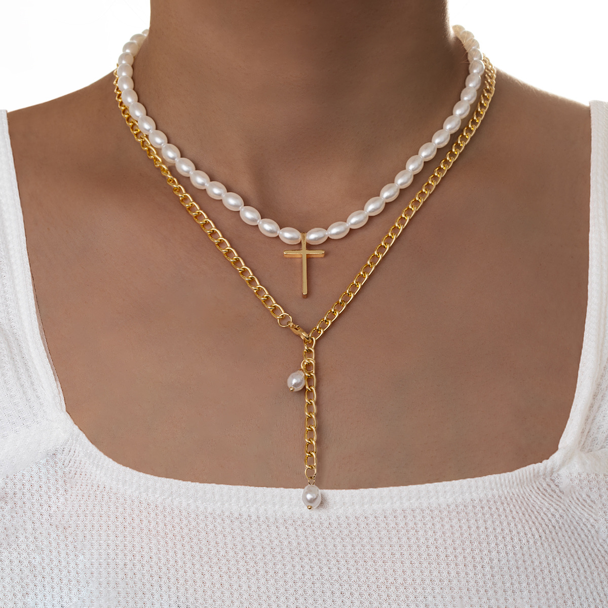fashionable elegant pendant pearl