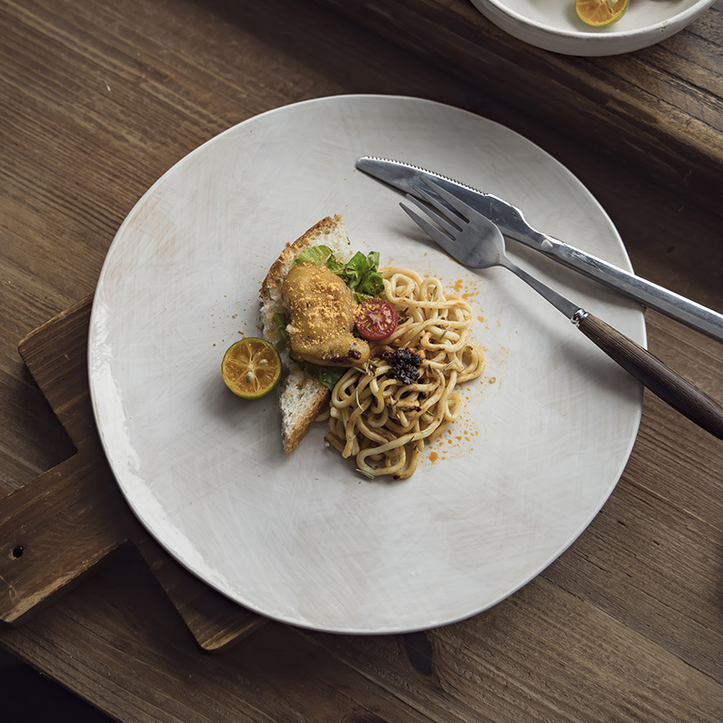 [Graffiti serie de cubiertos] plato de cerámica creativo plato de arroz casero plato de ensalada de desayuno plato de pasta de comida occidental