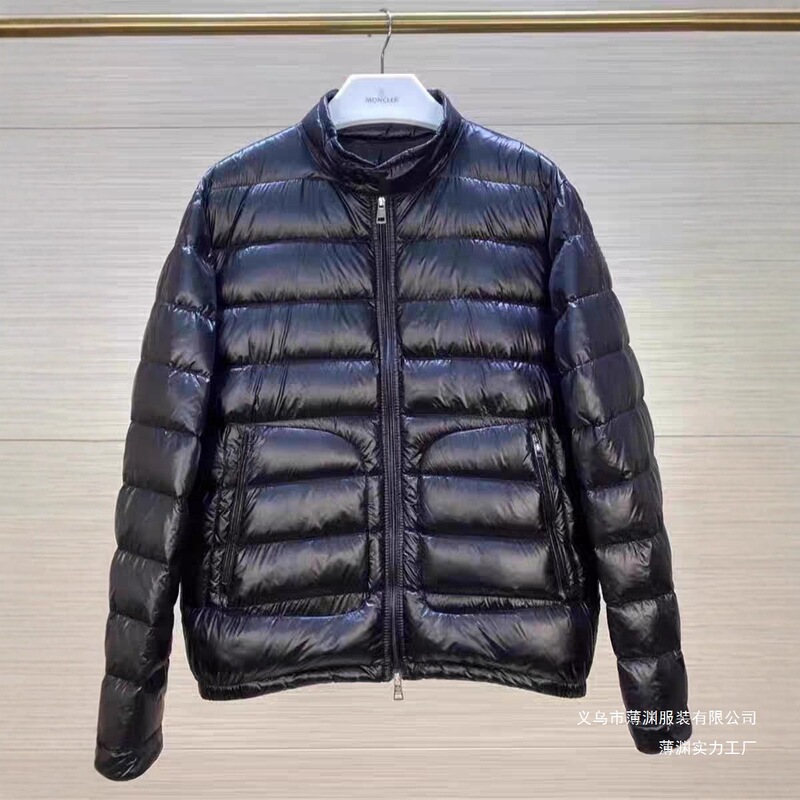 Acorus down Jacket Moncler Classic Stand Collar Lightweight down Jacket Model 06 Autumn and Winter Coat Acorus down Jacket Moncler Classic Stand Collar Lightweight down Jacket Model 06 Autumn and Winter Coat