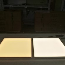 �o߅��o�O�{���{�����{ɫ���J�C�o���b��2.4G����ƴ��LED����