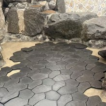 ��Ȼ��ʯ����Ѽy�Pɫ�W�N�Ļ�ʯ��ƴ�����·�@�ֻ��@�شuʯ��