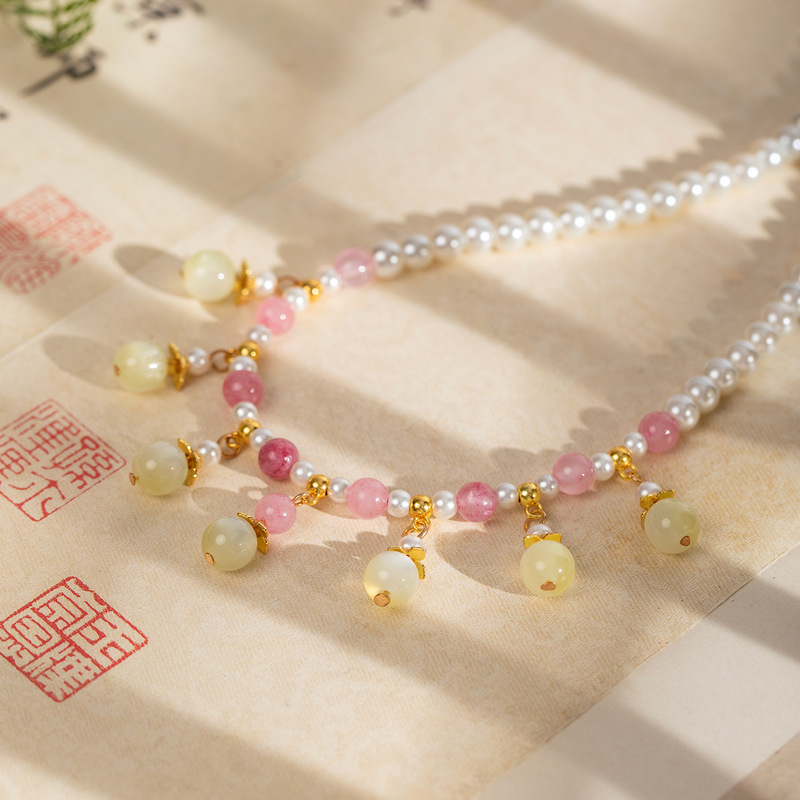 Song Dynasty-style small Tang-style glass pendant necklace, collarbone chain, Hanfu soft necklace, simple and ethereal, sweet and ancient-style necklace