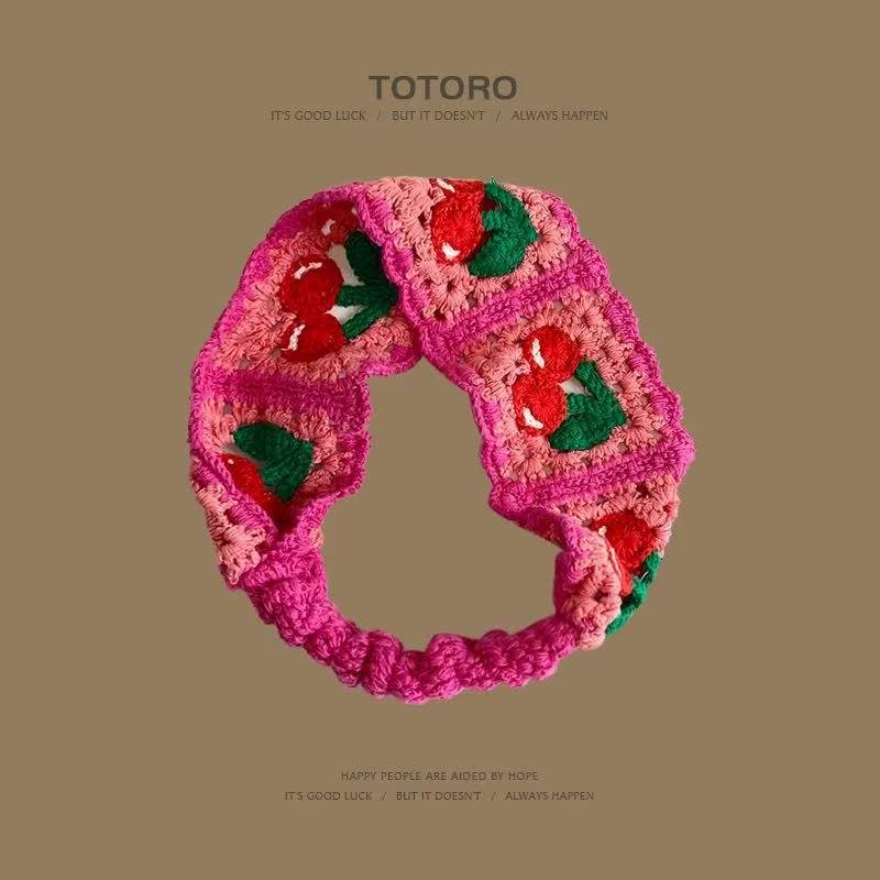 Francia cereza toallas triangulares mujeres primavera y otoño viajes padres-hijos gancho de punto flores hueco pañuelo de arte correa de pelo gorro