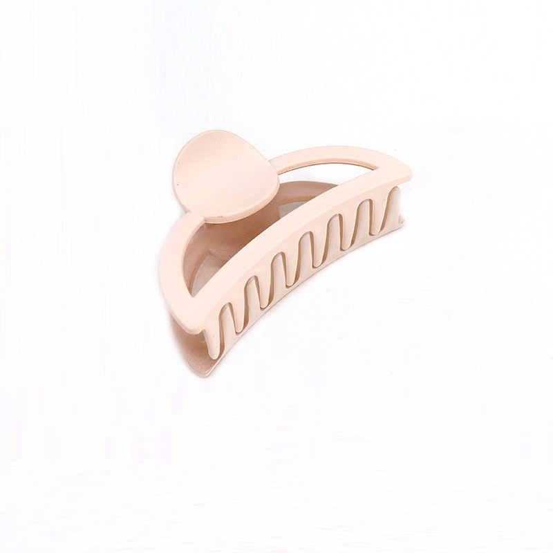Pinza de pelo de resina de color crema hembra temperamento retro Cabeza trasera horquilla clip de tiburón coreano horquilla de todo fósforo