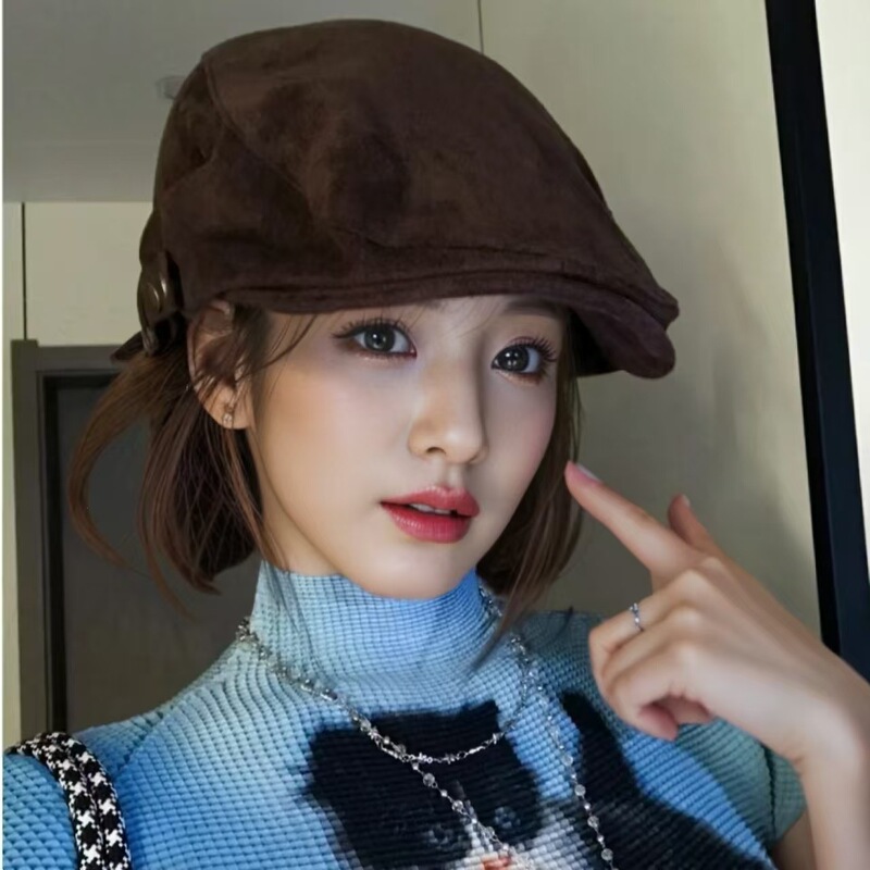 Vintage suede newsboy cap for women, makes the face look smaller, British style versatile artist cap, autumn and winter model Vintage suede newsboy cap for women, makes the face look smaller, British style versatile artist cap, autumn and winter model