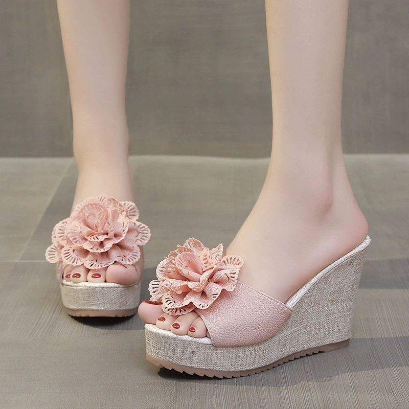 Женские сандалии больших размеров 2025 года, летние, с открытым носком, на танкетке, замшевые, с цветочным принтом, уличные, на платформе, на толстой подошве