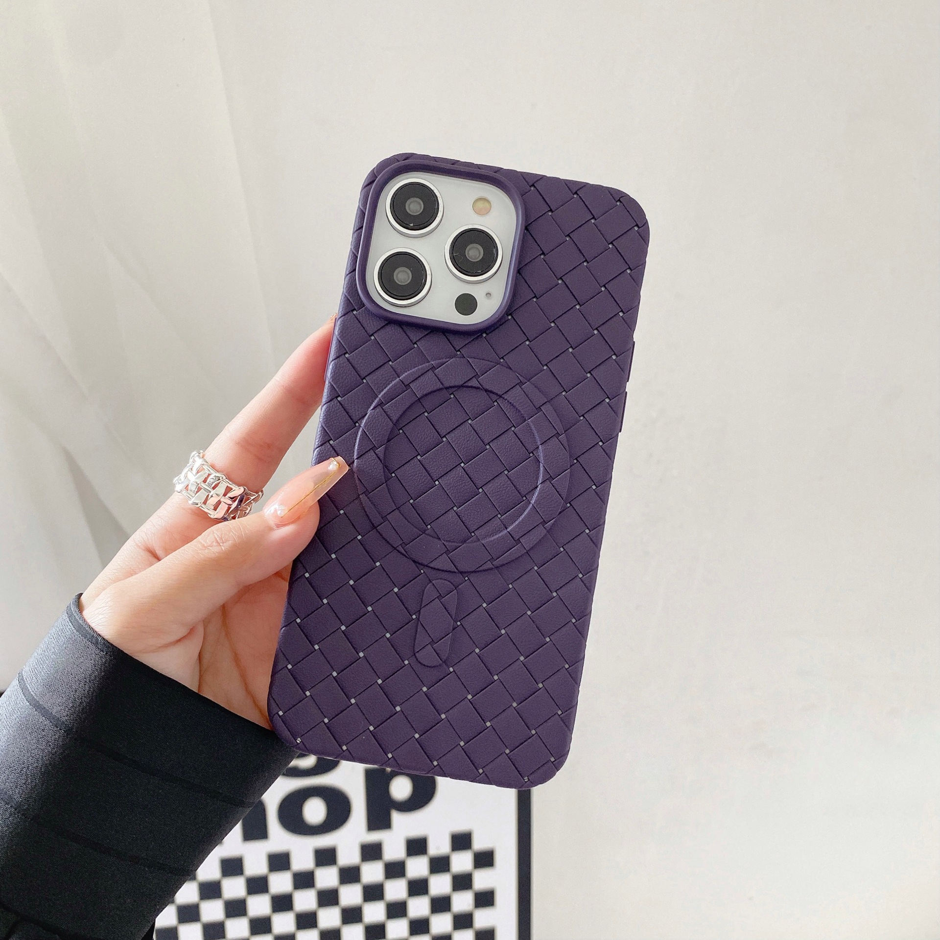 Disipación de calor tejido succión magnética aplicable iPhone14ProMax caja del teléfono móvil de Apple 13 ligero suave caso 12 funda protectora