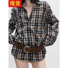 WITHMIN 衬衫女秋季2025新款格纹宽松显瘦遮屁股中长款上衣女长袖