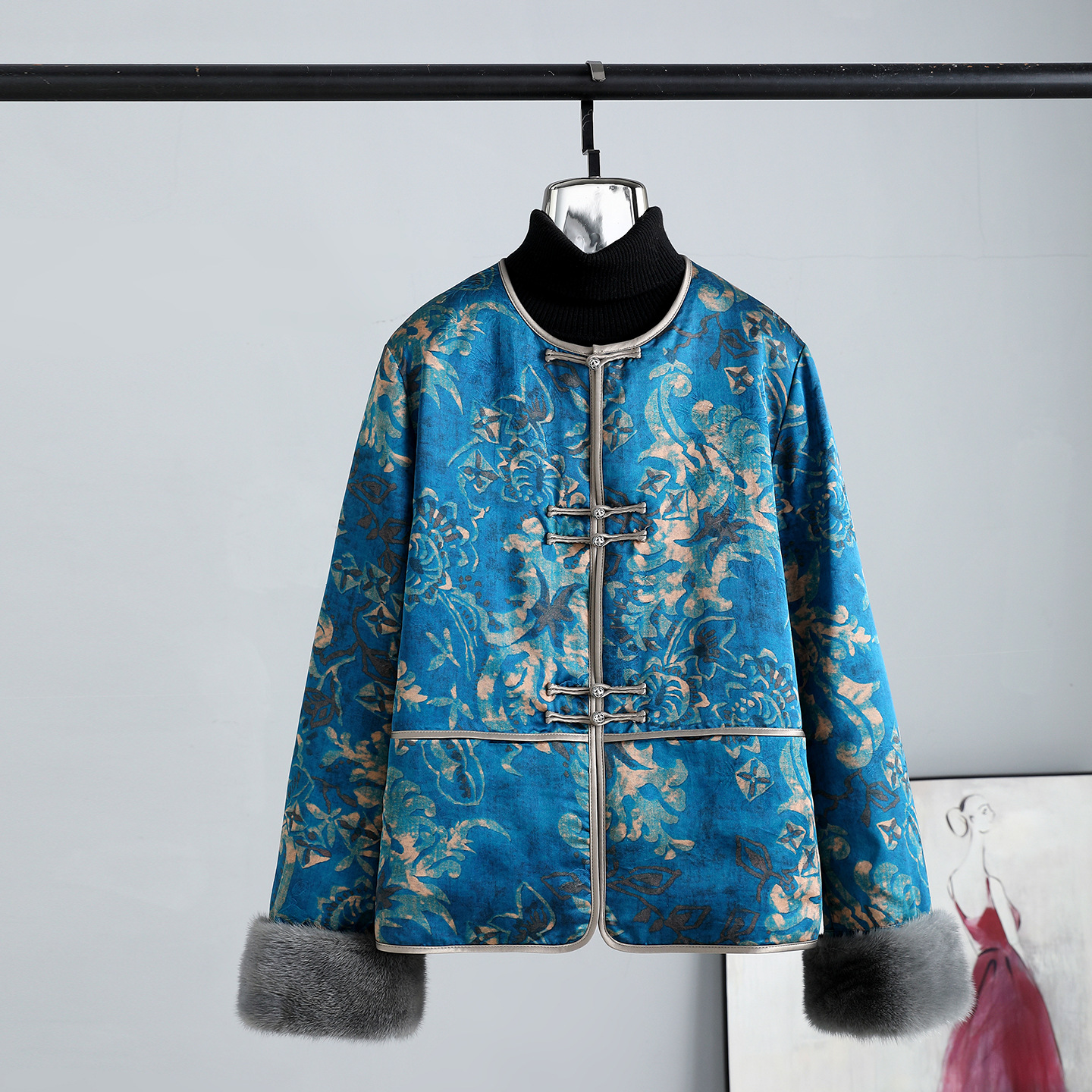 2025年秋冬新款新中式真丝水貂毛羽绒服短款轻薄保暖鹅绒服外套女