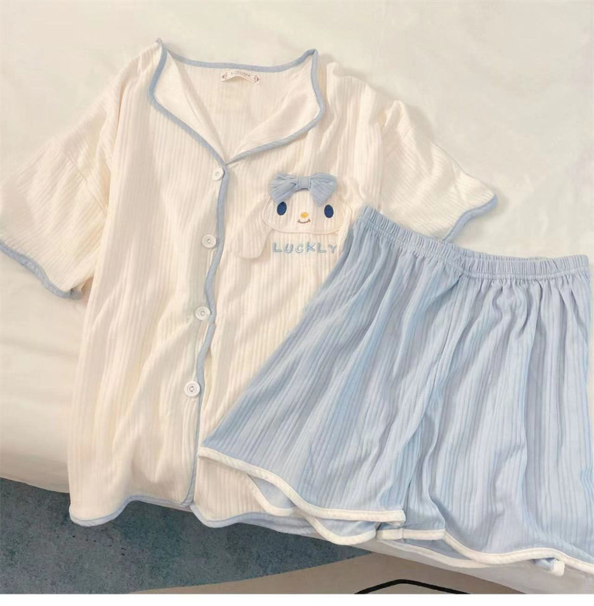 i2uUjf6mxdTrdS49SAR8xJuTM0e7Eb3JPVKR