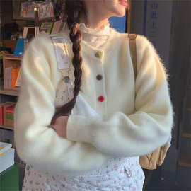 韩版复古彩扣毛衣外套女春秋奶慵懒风宽松显白设计感针织开衫