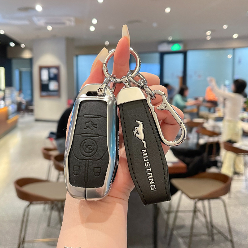Suitable for Ford Mustang Key Cover 2015 16 17 Old Model Mustang Car-Specific Metal Case Buckle