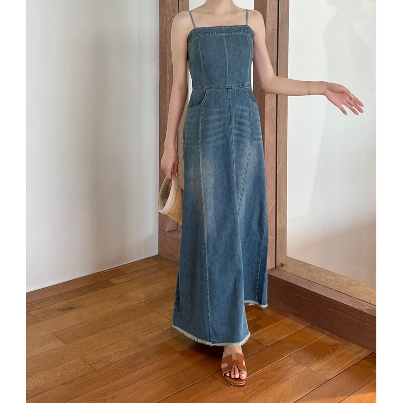 Vintage Nostalgic Elegant Slim-Fit Rear Split Denim Slip Dress High Waist Washed Rag Large Slip Dress Vintage Nostalgic Elegant Slim-Fit Rear Split Denim Slip Dress High Waist Washed Rag Large Slip Dress