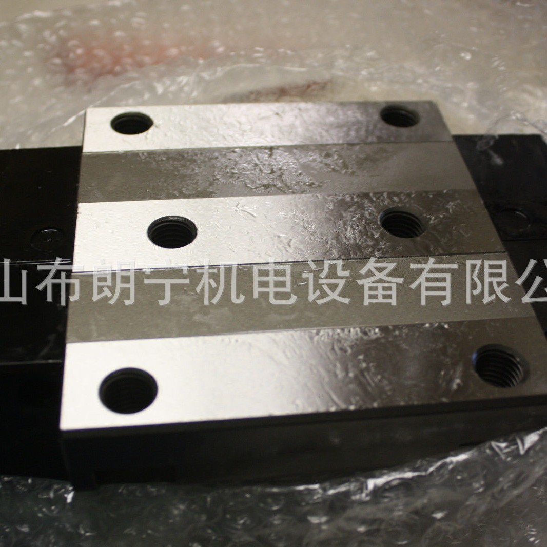 NAH15EMSZ  NAH30ANH-K NAH45GMZ-F NAS20JMZ-K 滑块日本直线导轨