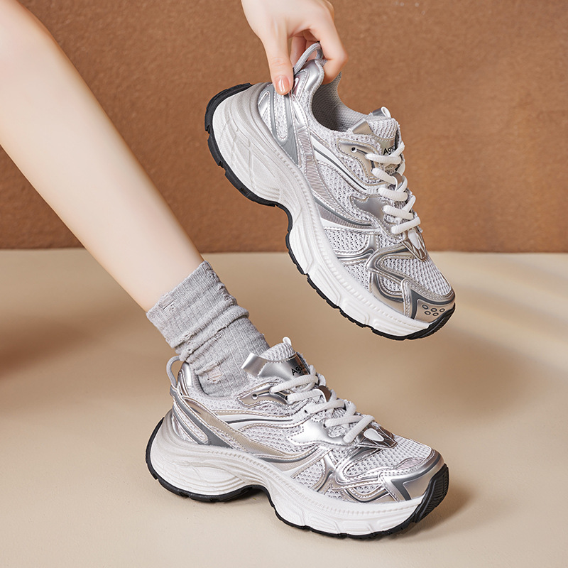 Zapatillas Augusden para mujer, novedad de verano 2025, deportivas casuales de suela gruesa para personas de baja estatura, zapatillas de malla para correr