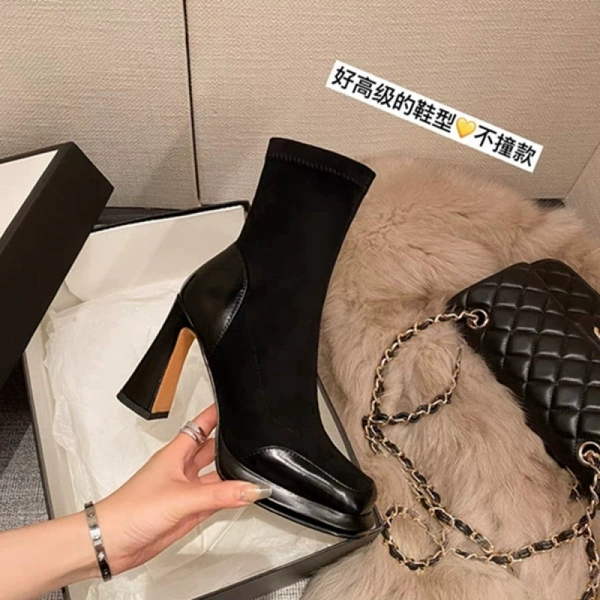 [Black affordable model]