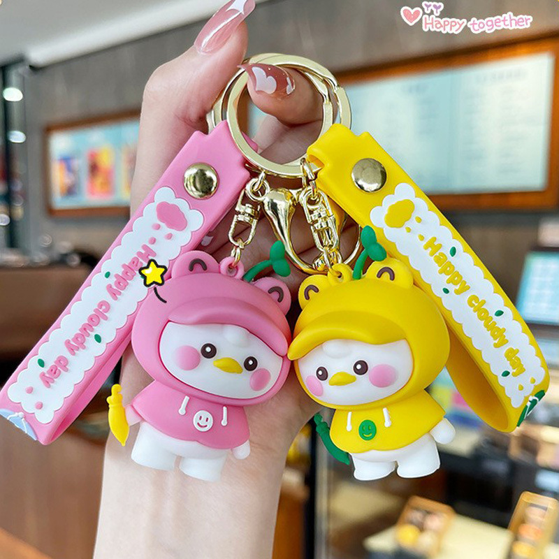Cross-border raincoat duckling creative cartoon keychain car bag Joker small pendant fashion gifts wholesale