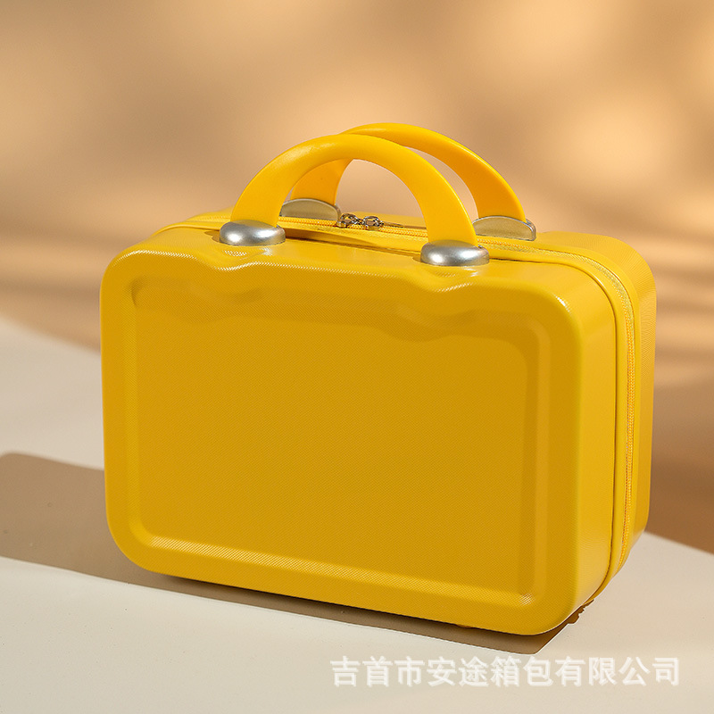노란색