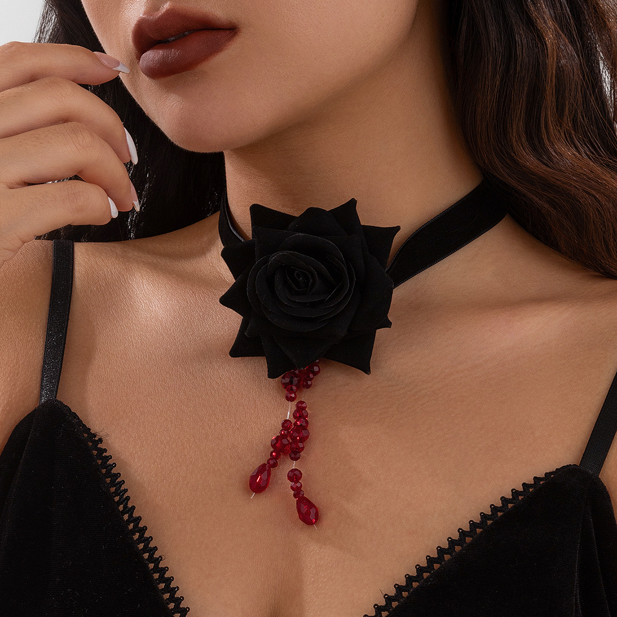 Collier à lanières en velours rose vintage, chaîne de clavicule à franges en cristal de vent foncé_voghion.com