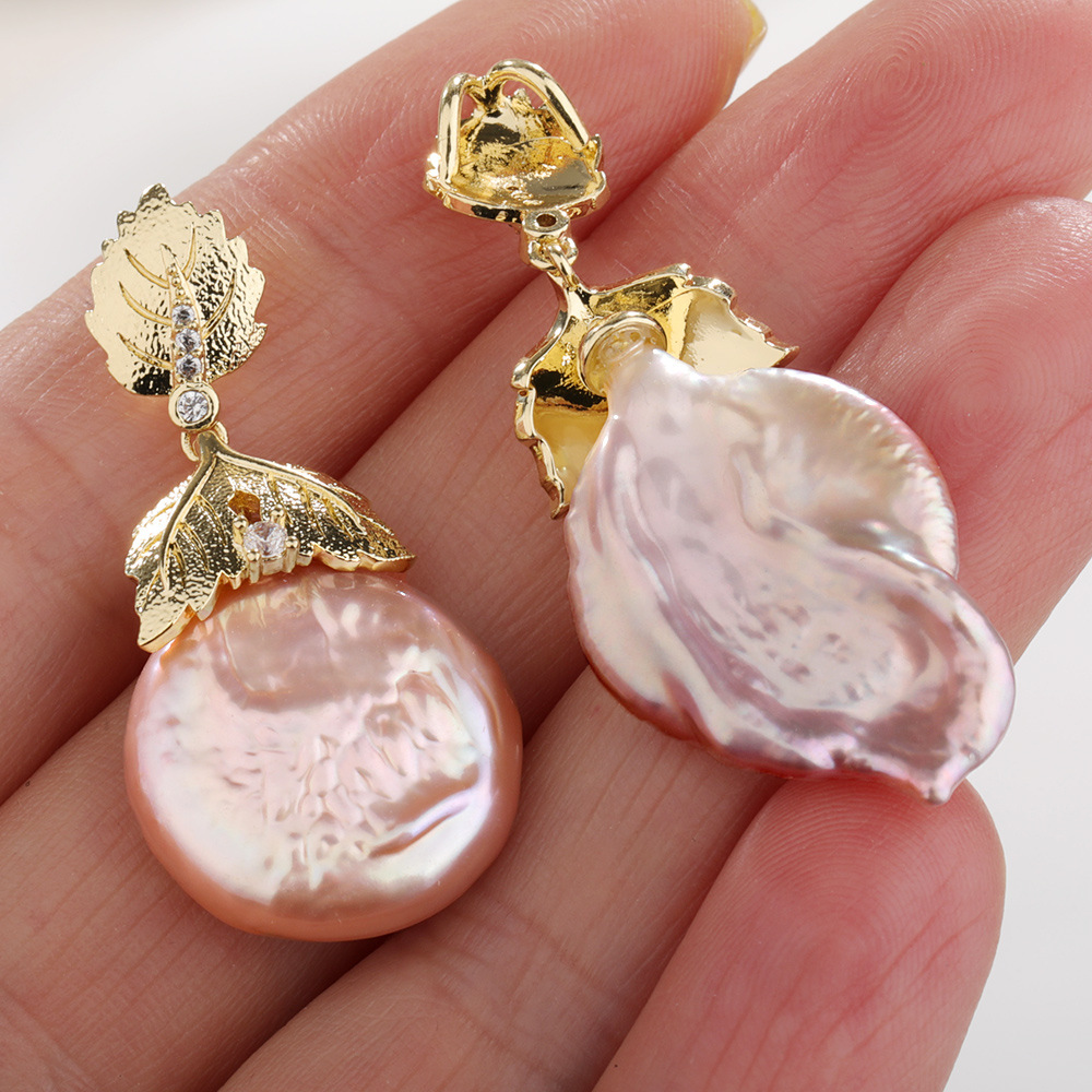 7g Weight Pearl, Zircon Inlay Material Charms, Jewelry Accessories Classification 1 Piece Quantity Freshwater Pearl, Copper Material Sector, Leaves Pattern Plating, Inlay Design Simple Style Style 1 Piece Freshwater Pearl Copper Pearl Zircon Sector Leaves 3