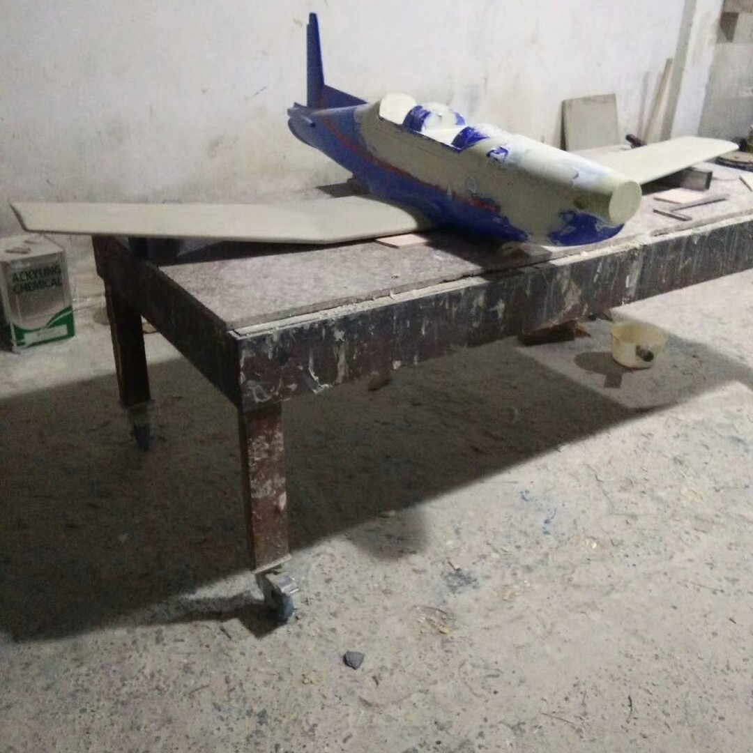 承接各类产品及非标产品模具制作与开发、成型模、发泡模、环氧模