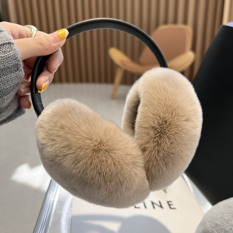 韓国のinsのウサギの毛の耳カバーの女性の秋冬の保温の耳カバーの耳の包みの簡単な草の耳は耳を覆って暖かくて伸縮できます。