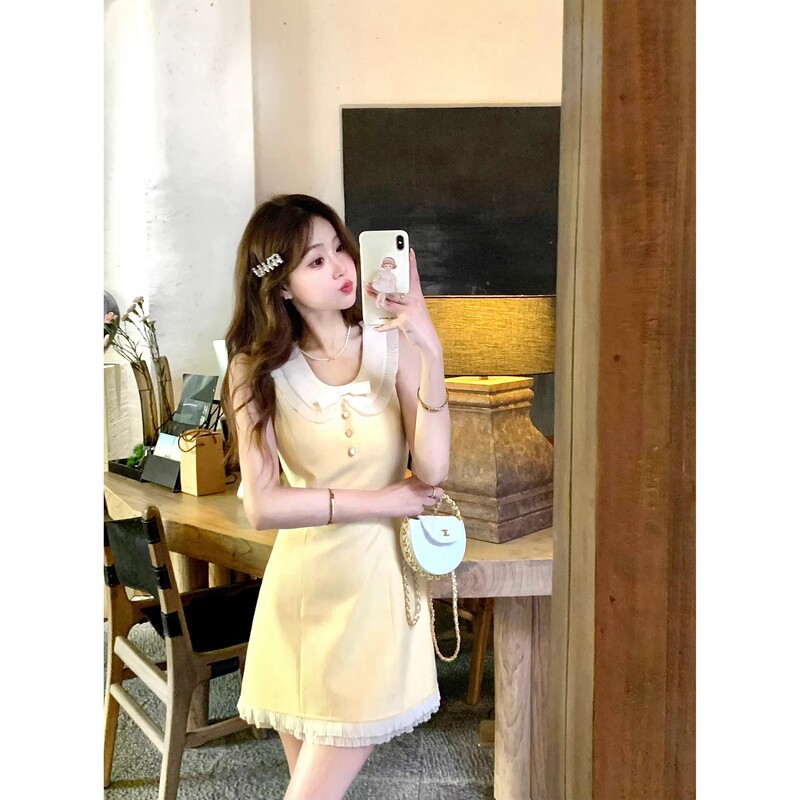 Creamy Yellow Chanel-Style Doll Collar Dress with a Waist-Cinching Design That Makes You Look Slimmer, A-Line Silhouette, Gentle and Sweet, Perfect for a Summer Date